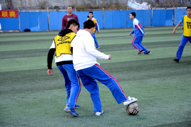 字母哥20+7+6希腊男篮胜澳大利亚 兰代尔17分