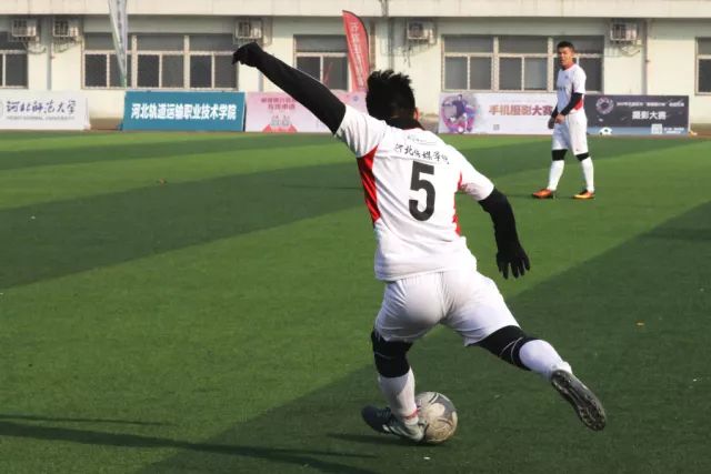 库里25分库明加24分 勇士轻取猛龙3连胜回第九